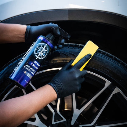 BLACK KNIGHT - Abrillantador de Plásticos y Gomas